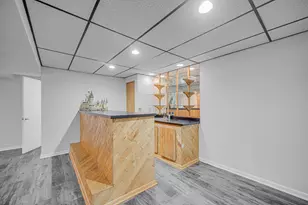 933 Shambliss Ln, Buffalo Grove, IL 60089 - Photo 19