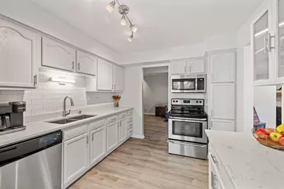 1420 Stonebridge Trail #1-3, Wheaton, IL 60189 - Photo 5