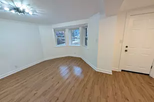 3823 N Whipple St, Chicago, IL 60618 - Photo 7