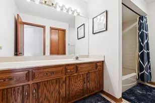 1429 Woodhollow Dr, Flossmoor, IL 60422 - Photo 15