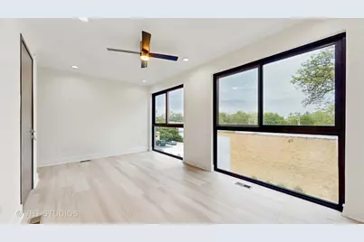 6334 Hennings Court, Morton Grove, IL 60053 - Photo 27