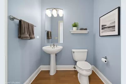 60 W Erie Street #1302, Chicago, IL 60654 - Photo 15