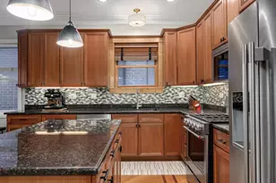 4933 N Winthrop Ave, Chicago, IL 60640 - Photo 7