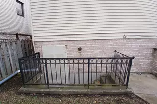 6704 W Forest Preserve Dr, Harwood Heights, IL 60706 - Photo 3