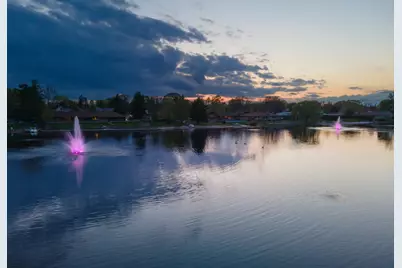 1990 Berry Lane, Des Plaines, IL 60018 - Photo 37