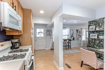 3 Lakeview Drive, Mundelein, IL 60060 - Photo 11