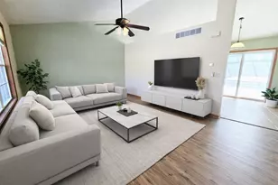 4753 Edenberry Ln, Rockton, IL 61072 - Photo 3