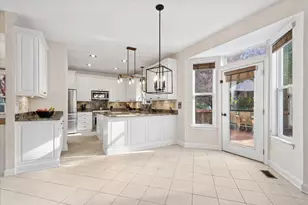 1155 McDole Dr, Sugar Grove, IL 60554 - Photo 5