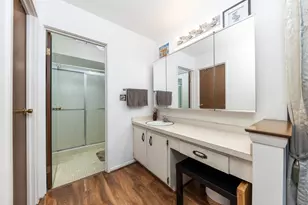 7525 Nantucket Dr, Darien, IL 60561 - Photo 19