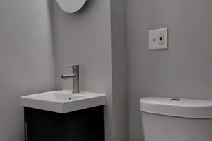 8320 S Muskegon Ave, Chicago, IL 60617 - Photo 15