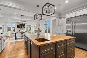 23W711 Hobson Rd, Naperville, IL 60540 - Photo 9