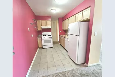 1375 Rebecca Drive #219, Hoffman Estates, IL 60194 - Photo 3