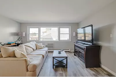 2222 N Harlem Avenue #2NW, Elmwood Park, IL 60707 - Photo 3