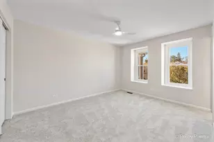 277 Greensboro Ct, Elk Grove Village, IL 60007 - Photo 17