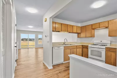 277 Greensboro Court #4, Elk Grove Village, IL 60007 - Photo 5