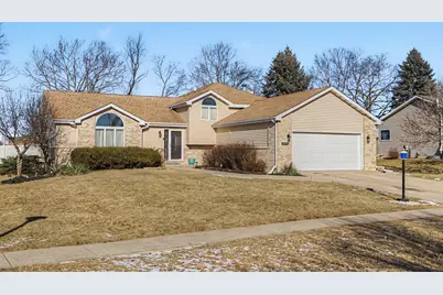 24914 W Illini Drive, Plainfield, IL 60544 - Photo 3