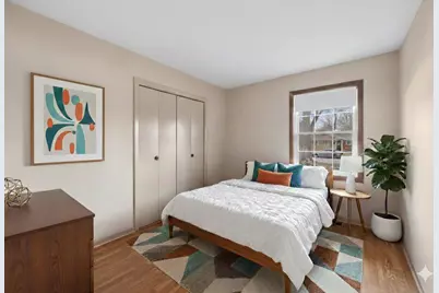 234 Peach Tree Lane, Elk Grove Village, IL 60007 - Photo 17