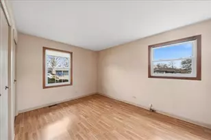 234 Peach Tree Ln, Elk Grove Village, IL 60007 - Photo 21