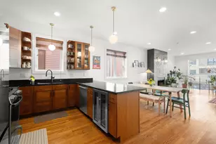 2407 W Moffat St, Chicago, IL 60647 - Photo 9