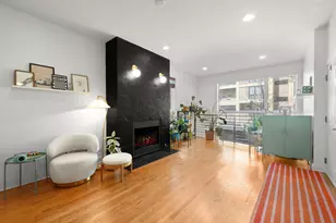 2407 W Moffat St, Chicago, IL 60647 - Photo 3