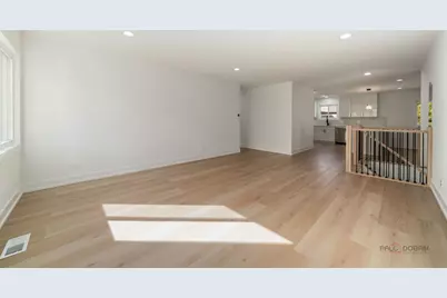 [Address not provided], Rolling Meadows, IL 60008 - Photo 17