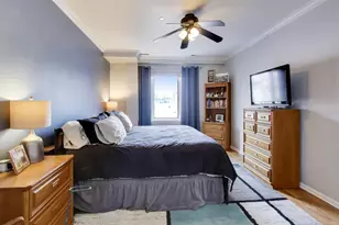 4950 N Western Ave, Chicago, IL 60625 - Photo 11