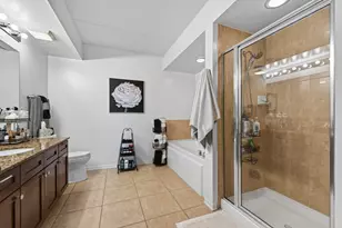 500 E St Charles Rd, Lombard, IL 60148 - Photo 19