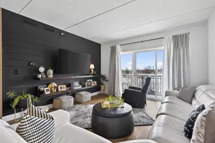 500 E St Charles Rd, Lombard, IL 60148 - Photo 9