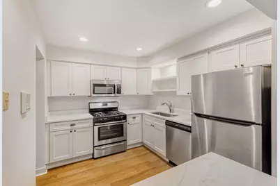 785 Pershing Avenue #1-B, Glen Ellyn, IL 60137 - Photo 5