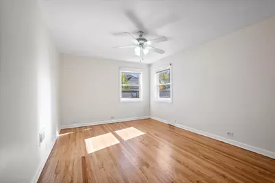 6707 N Whipple Street, Chicago, IL 60645 - Photo 9