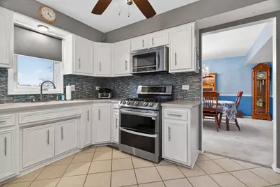 13940 S Teakwood Drive, Homer Glen, IL 60491 - Photo 7