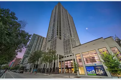 1122 N Clark Street #2202, Chicago, IL 60610 - Photo 1