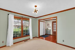 2807 Willow Bend Rd, Champaign, IL 61822 - Photo 9