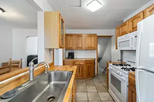 5300 W Foster Ave, Chicago, IL 60630 - Photo 9