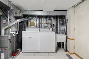 5300 W Foster Ave, Chicago, IL 60630 - Photo 19