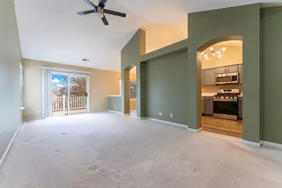 152 Hidden Pond Circle, Aurora, IL 60504 - Photo 3