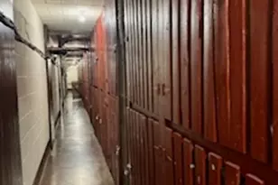 700 W Bittersweet Pl, Chicago, IL 60613 - Photo 13