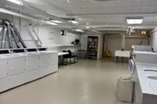 700 W Bittersweet Pl, Chicago, IL 60613 - Photo 11