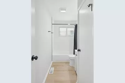 26 E Normandy Drive, Chicago Heights, IL 60411 - Photo 9