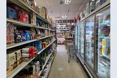 3102 W Devon Avenue, Chicago, IL 60659 - Photo 13