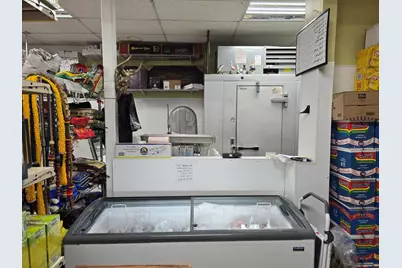 3102 W Devon Avenue, Chicago, IL 60659 - Photo 11