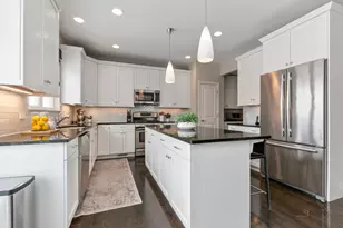 20451 N Joshua Ct, Deer Park, IL 60010 - Photo 9