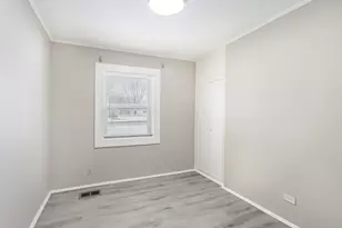 319 Indianwood Blvd, Park Forest, IL 60466 - Photo 11