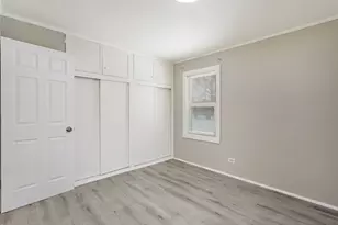 319 Indianwood Blvd, Park Forest, IL 60466 - Photo 9