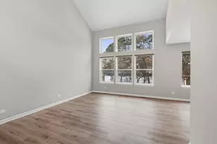 2607 Lexington Ln, Naperville, IL 60540 - Photo 3