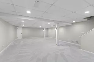 2607 Lexington Ln, Naperville, IL 60540 - Photo 25