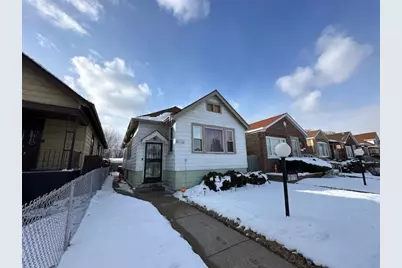 10542 S Eggleston Avenue, Chicago, IL 60628 - Photo 3