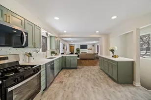 5428 W 91st St, Oak Lawn, IL 60453 - Photo 9