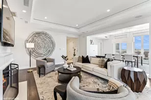 11 E Walton St, Chicago, IL 60611 - Photo 9