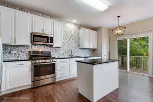 733 Station Blvd, Aurora, IL 60504 - Photo 21